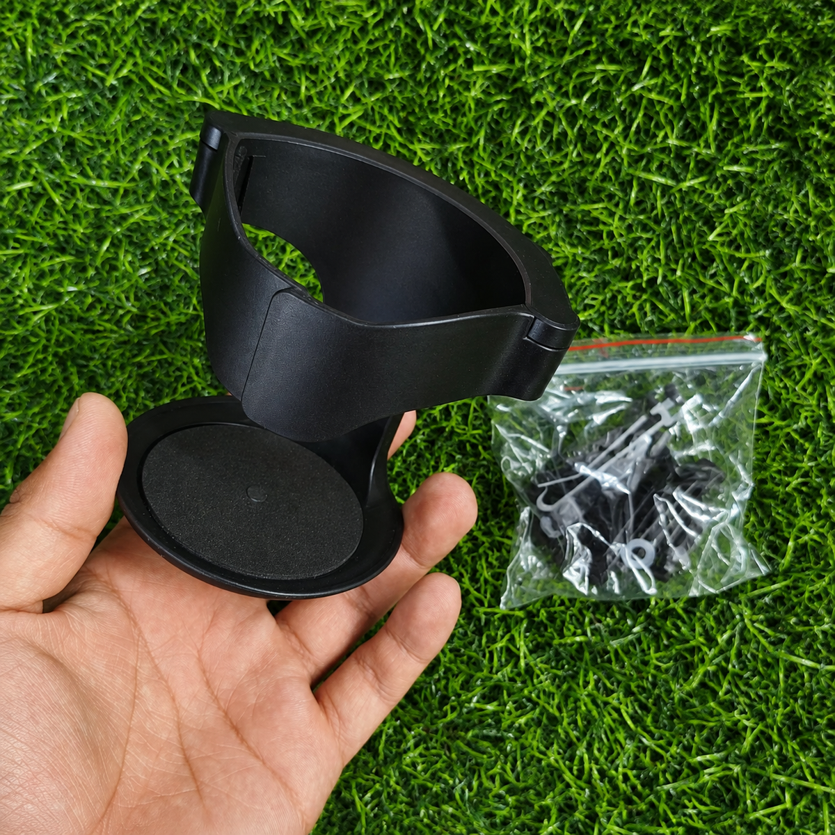 Portavasos Universal Para Auto Con Montaje En Rejilla – Soporte Ajustable Para Botellas, Vasos Y Latas