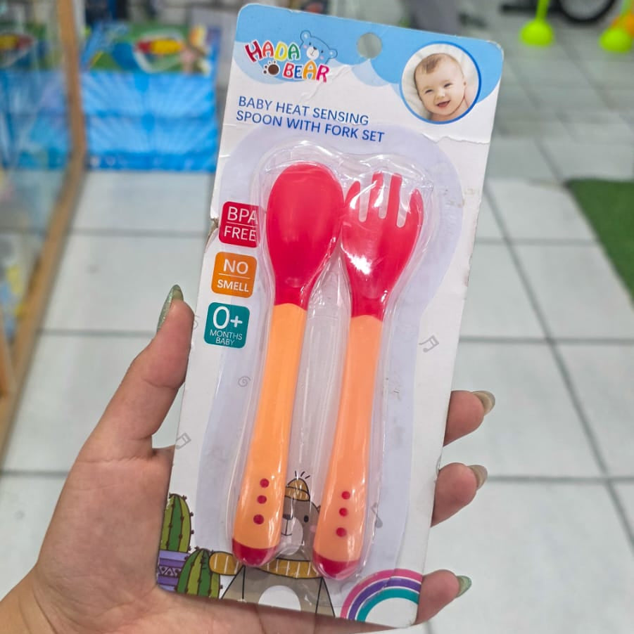 Set Cuchara Y Tenedor Para Bebé Con Sensor De Temperatura Que Cambia De Color – Cubiertos Suaves Desde 6 Meses Que Alertan Si El Alimento Está Muy Caliente