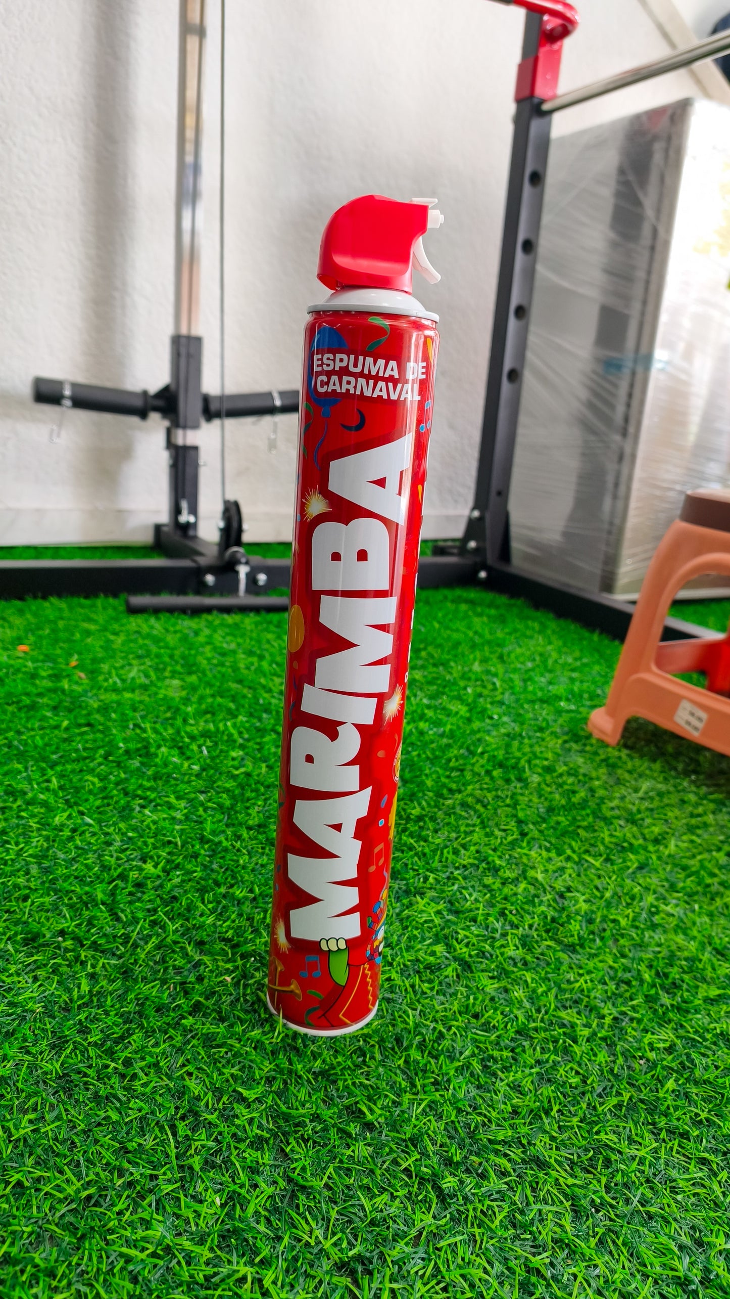 Espuma De Carnaval 630g – Carioca No Mancha Y Aplicador Preciso