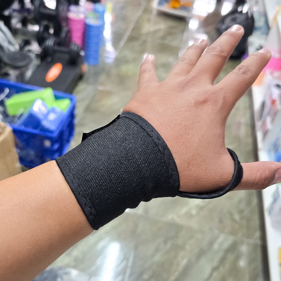 Muñequera Elástica Ajustable Con Soporte De Pulgar – Para Deporte Gimnasio Y Uso Diario