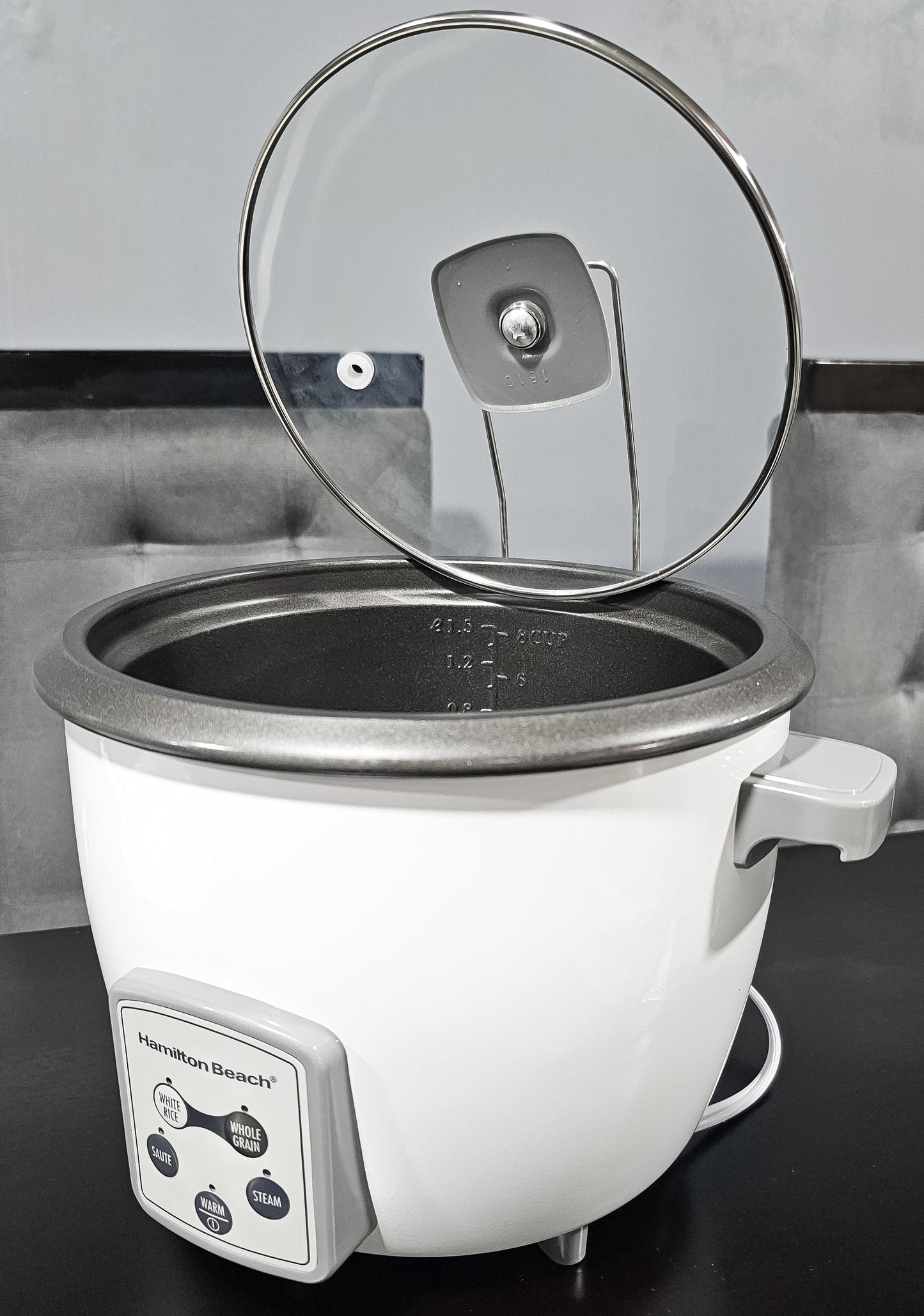 Olla Arrocera Hamilton Beach Digital 16 Tazas – Función De Vapor, Salteado Y Cocción Automática Con Canasta 2 En 1