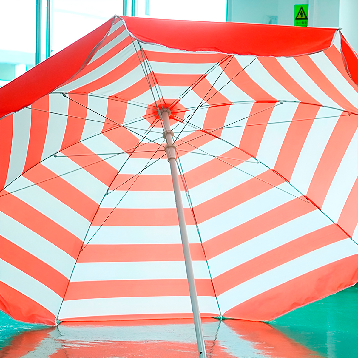 Sombrilla Paraguas Playero Rayas Rojas Y Blancas – Parasol De Playa Con Altura Ajustable Y Protección UV
