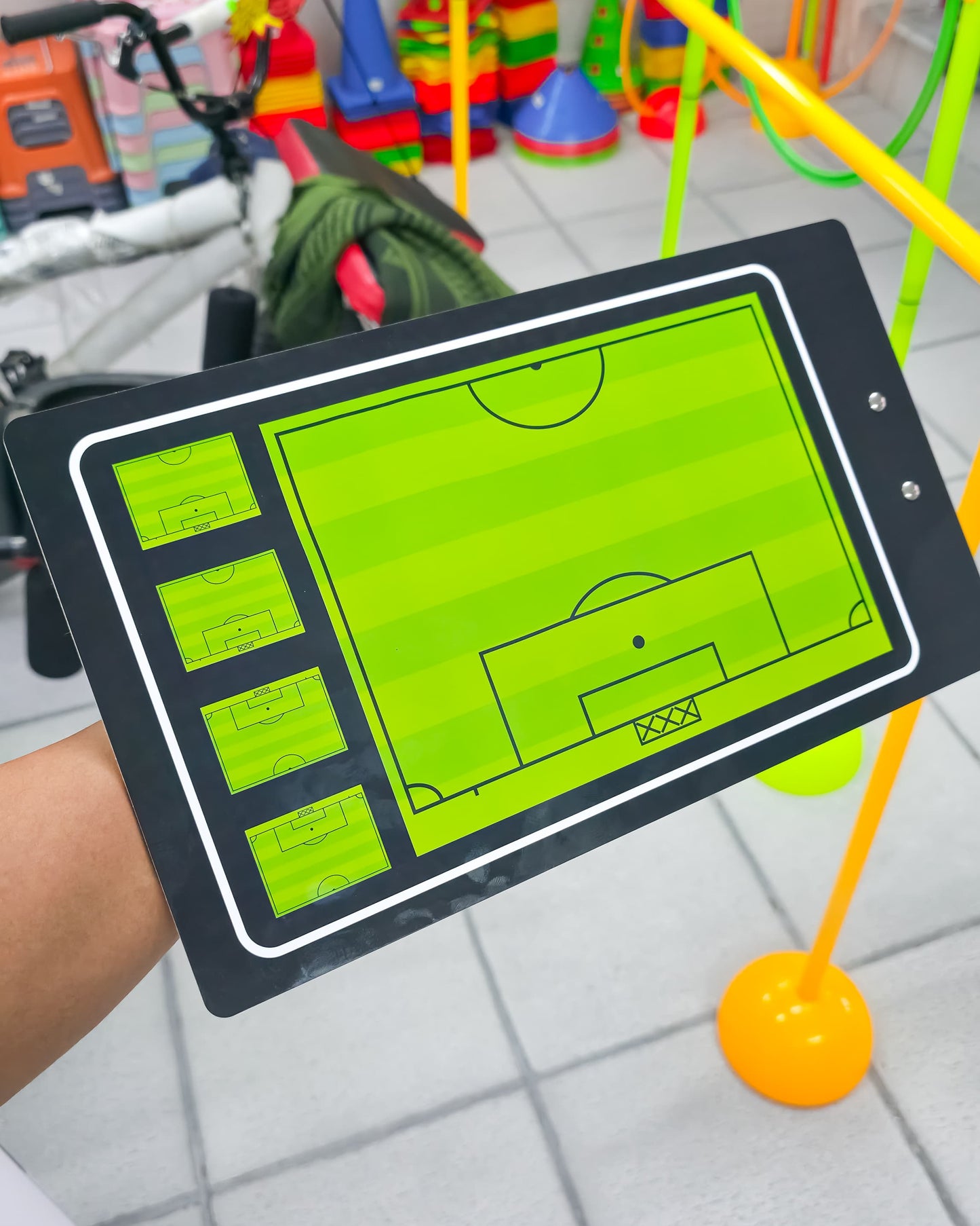 Tablero Táctico De Fútbol Magnético Tipo Portapapeles – Con Fichas, Marcador Y Borrador