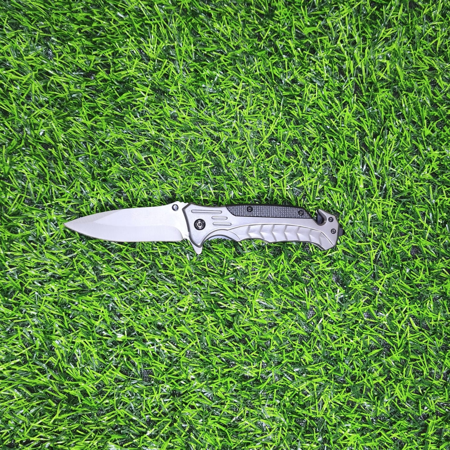Cuchillo Navaja Táctica Plegable 3 En 1 – Hoja De Acero Inoxidable Con Rompevidrios Y Cortacinturón Integrado