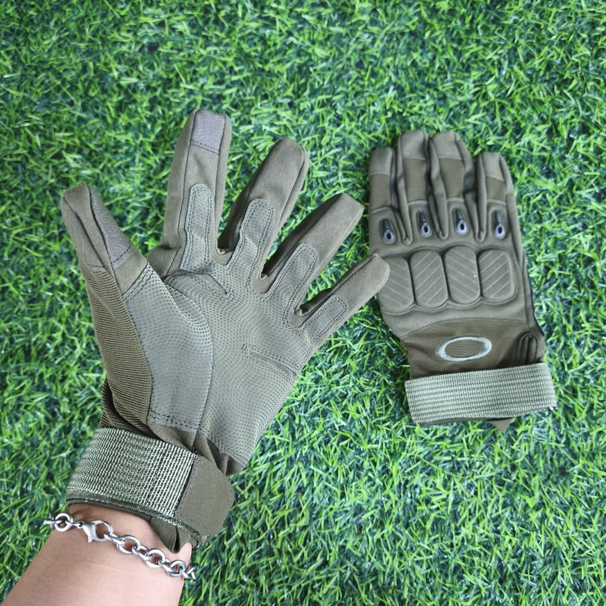 Guantes Tácticos Oakley Dedo Completo Nudillos Reforzados – Antideslizantes Y Cierre Ajustable Velcro Para Uso Militar O Deportivo