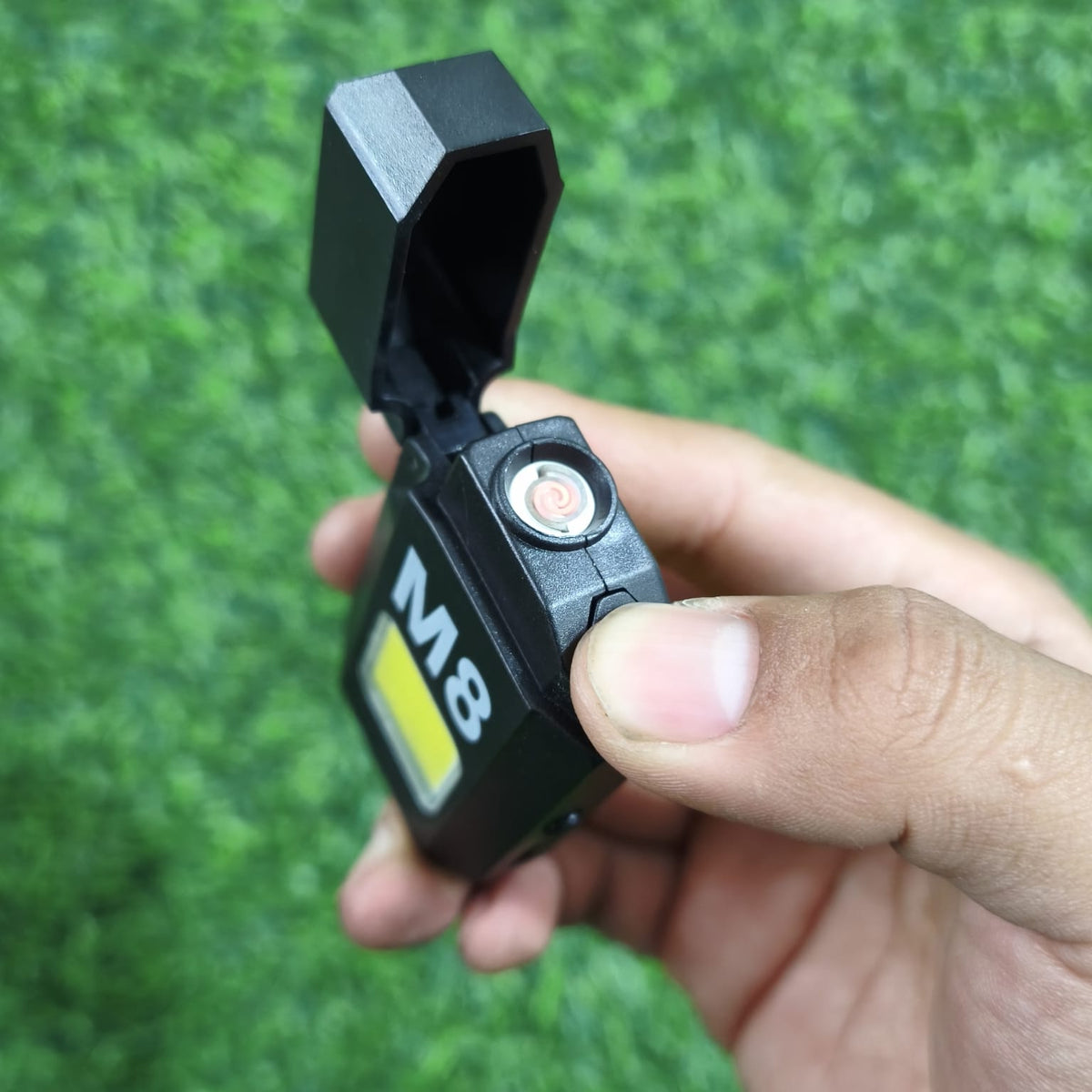 Mini Linterna LED COB Y Encendedor Eléctrico Recargable – Sin Llama Resistente Al Viento Para Llavero