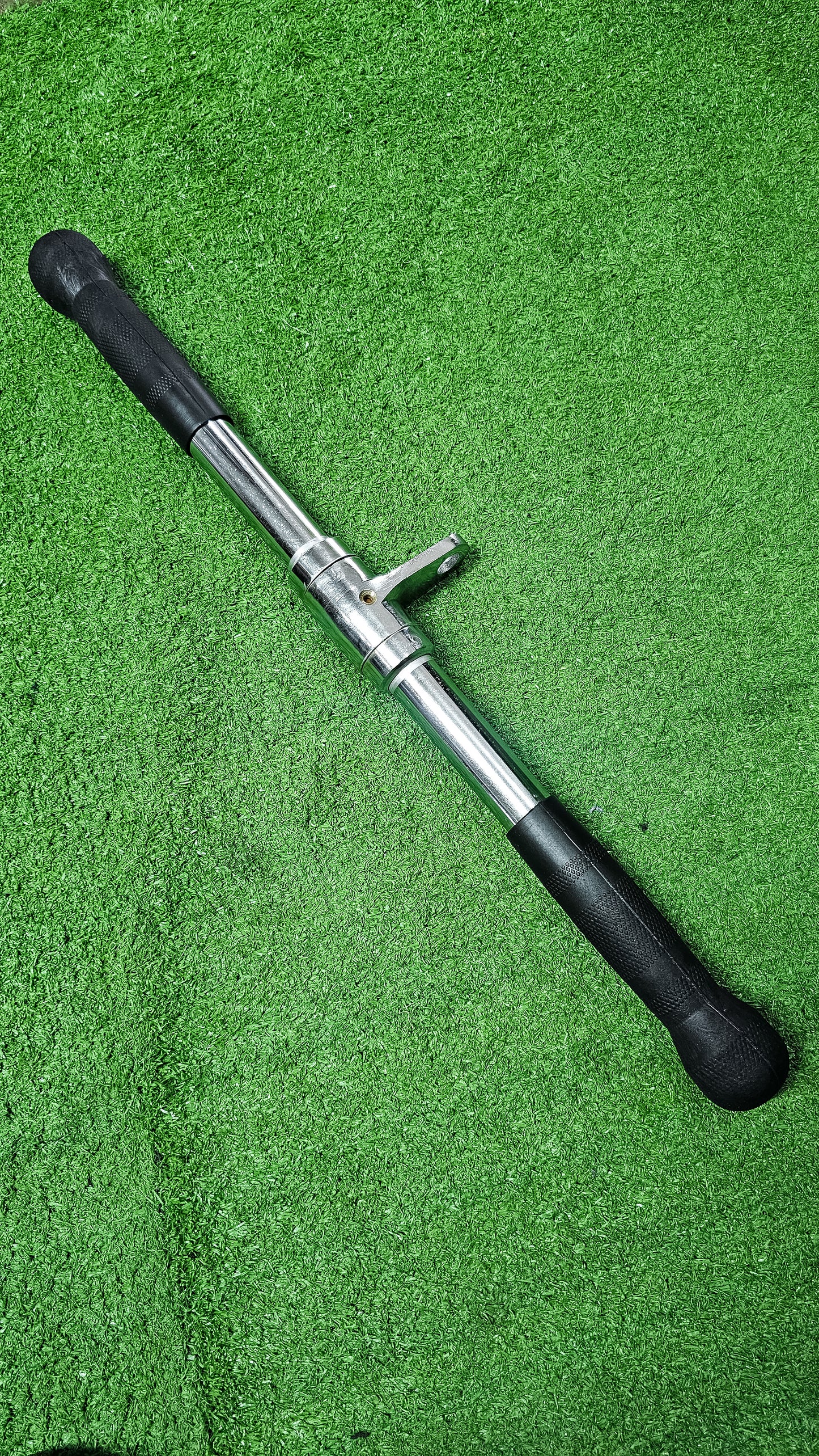 Acople De Polea Recto 54 Cm – Barra De Gimnasio Cromada Con Mango Antideslizante