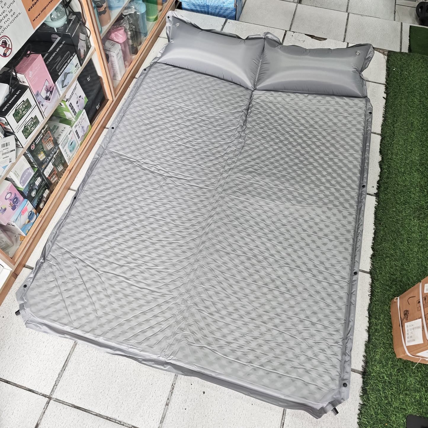 Colchoneta de Camping 2 Personas Con Almohadas Integradas 190x130cm