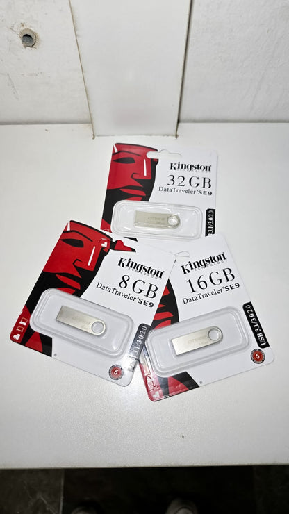 Flash Memory Usb Kingston Se9 – Diseño Metálico Sin Tapa, Usb 2.0/3.0 De Alta Velocidad