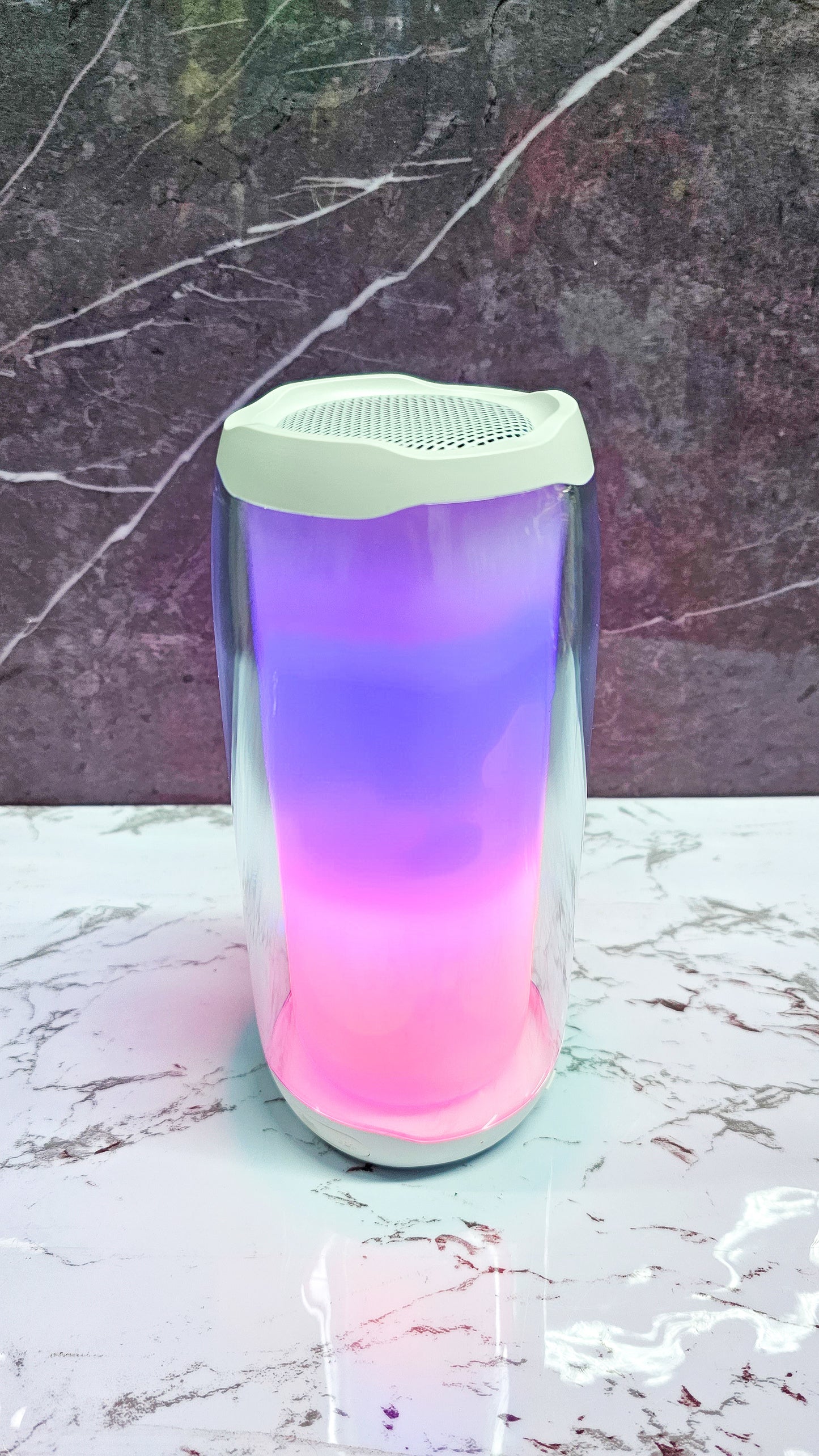 Parlante Bluetooth Pulse4 Con Luces LED 360° – Sonido Envolvente, Resistente Al Agua E Ideal Para Fiestas O Uso Diario