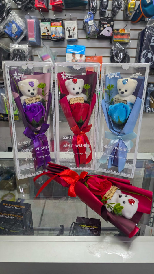 Rosa Artificial Con Osito En Caja Transparente – Detalle Decorativo Y Regalo Con Mensaje “I Love You”