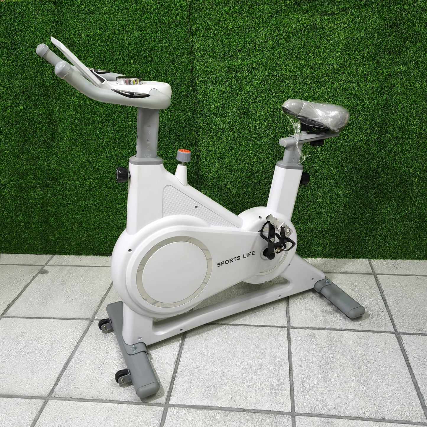 Bicicleta de Spinning SportsLife YD-700 Magnética con Bluetooth