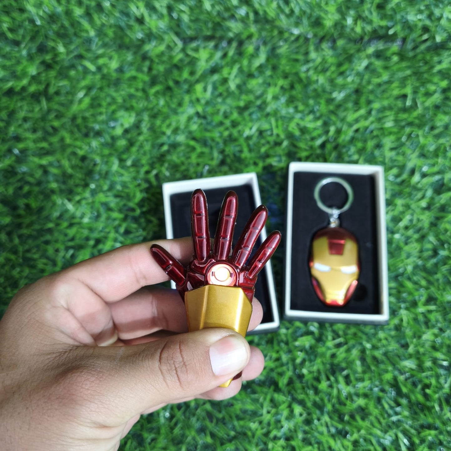 Llavero Encendedor Eléctrico Recargable USB Coleccionable – Diseños Metálicos De Superhéroes Marvel Decorativos