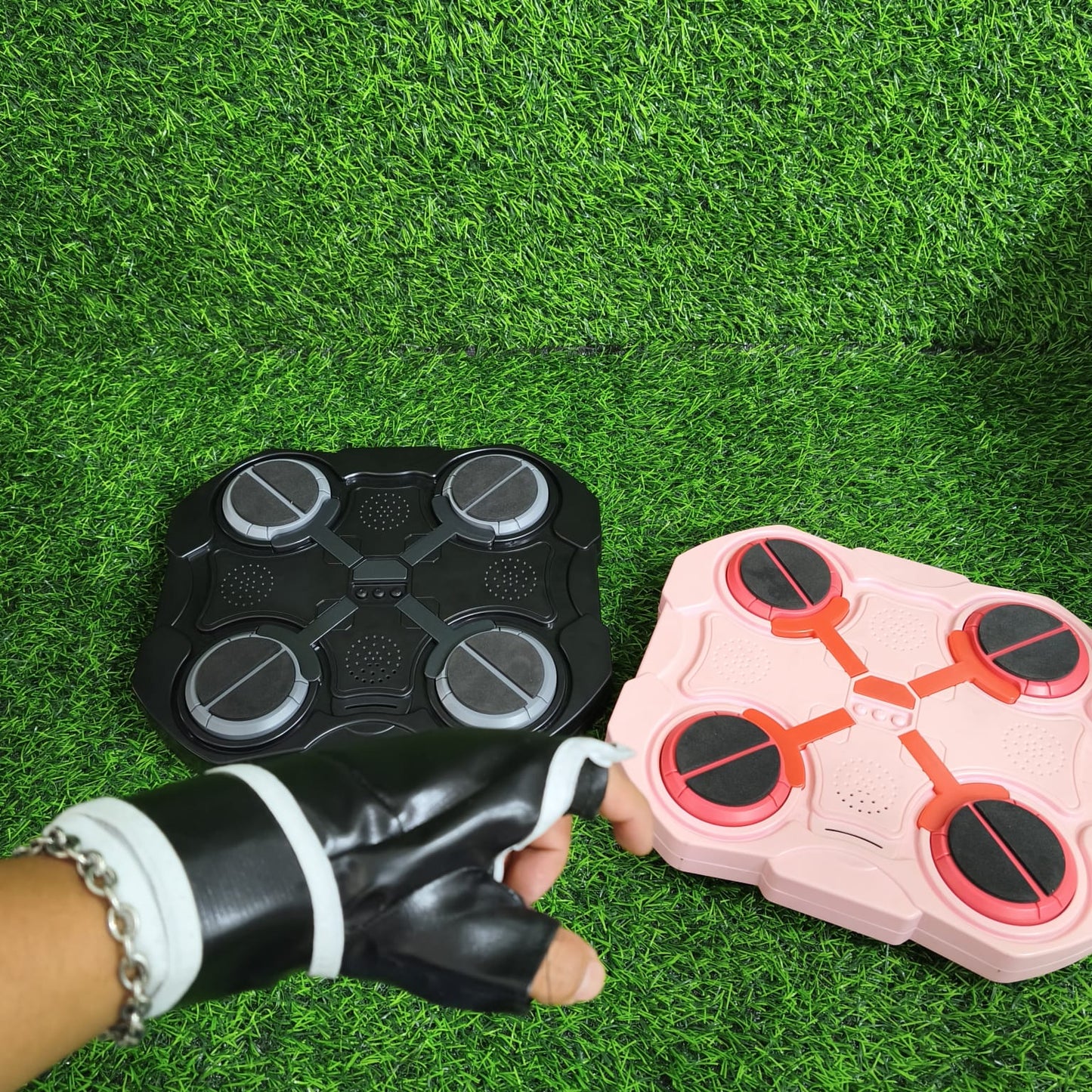 Máquina De Boxeo Infantil Con Luz LED Música Y Bluetooth – Juego Interactivo De Pared Con Guantes Incluidos
