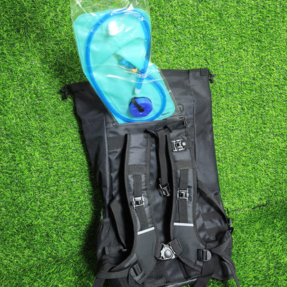 Mochila Motowolf Impermeable 29L – Con Compartimento Para Bolsa De Hidratación Y Red Porta Casco