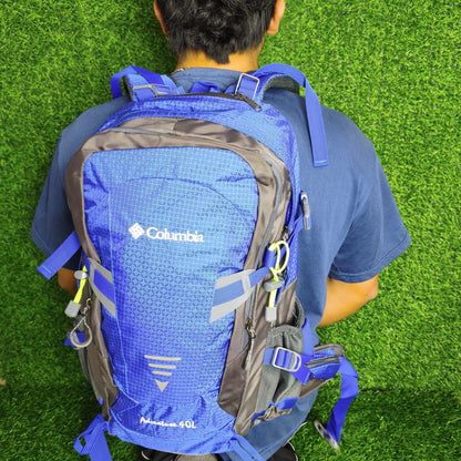 Mochila De Senderismo 40L Impermeable – Espaldar Ventilado Y Cinturón Lumbar Para Trekking Y Camping