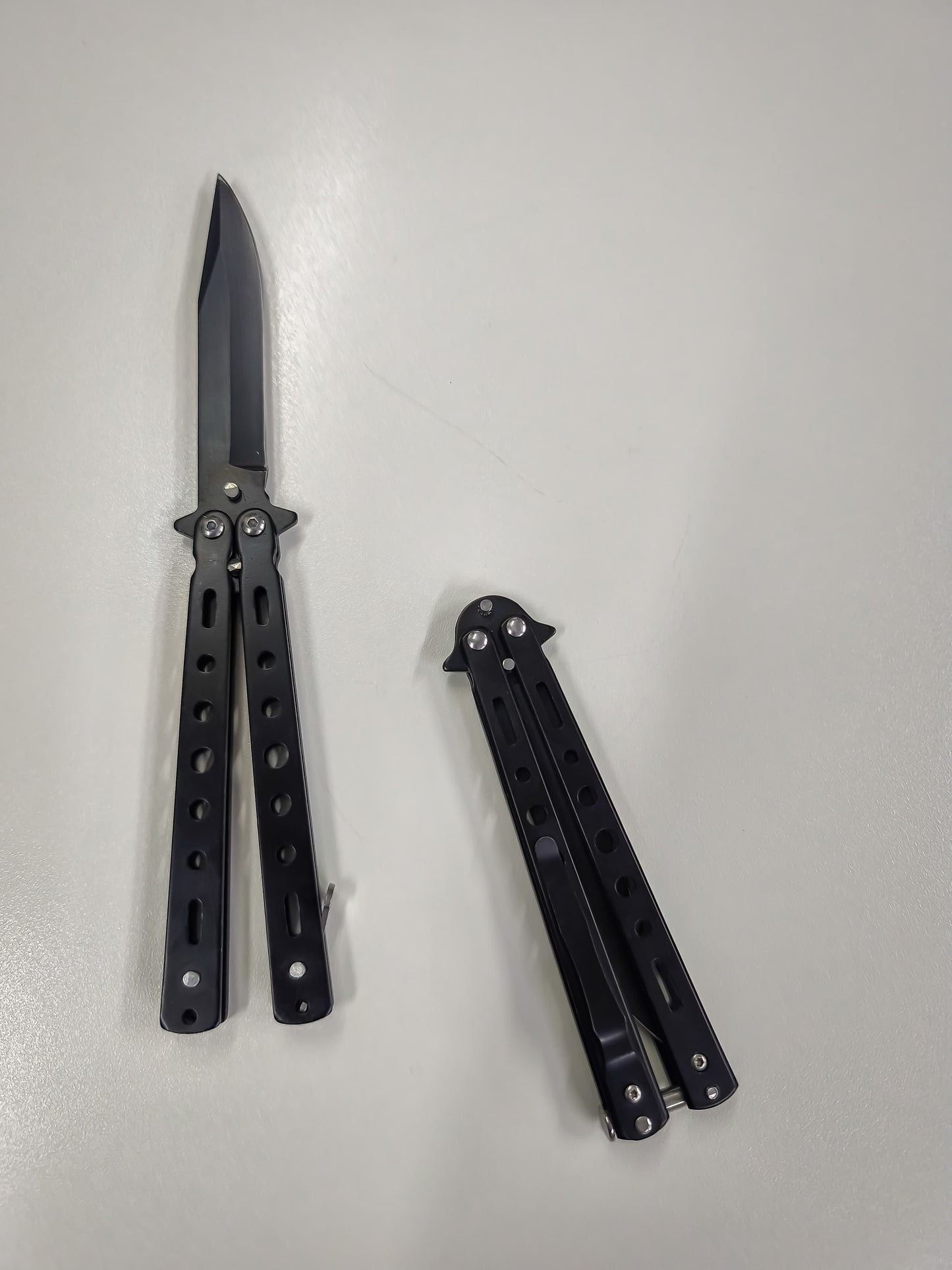 Navaja Cuchillo Mariposa De Acero Inoxidable – Plegable Para Defensa, Entrenamiento Y Trucos Con Sistema De Seguridad