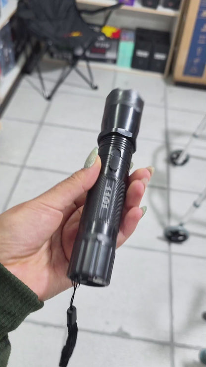 Linterna Táctica Táser LED Portátil Recargable – Alta Potencia Con Estuche De Transporte Y Carga 110V